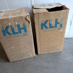 Vintage Speaker Boxes.. Call 