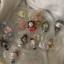 Pop Mart Figure