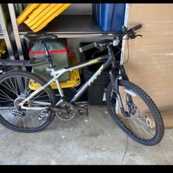 Outpost GT Mountain Bike