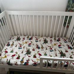 Pottery Barn - Baby Crib
