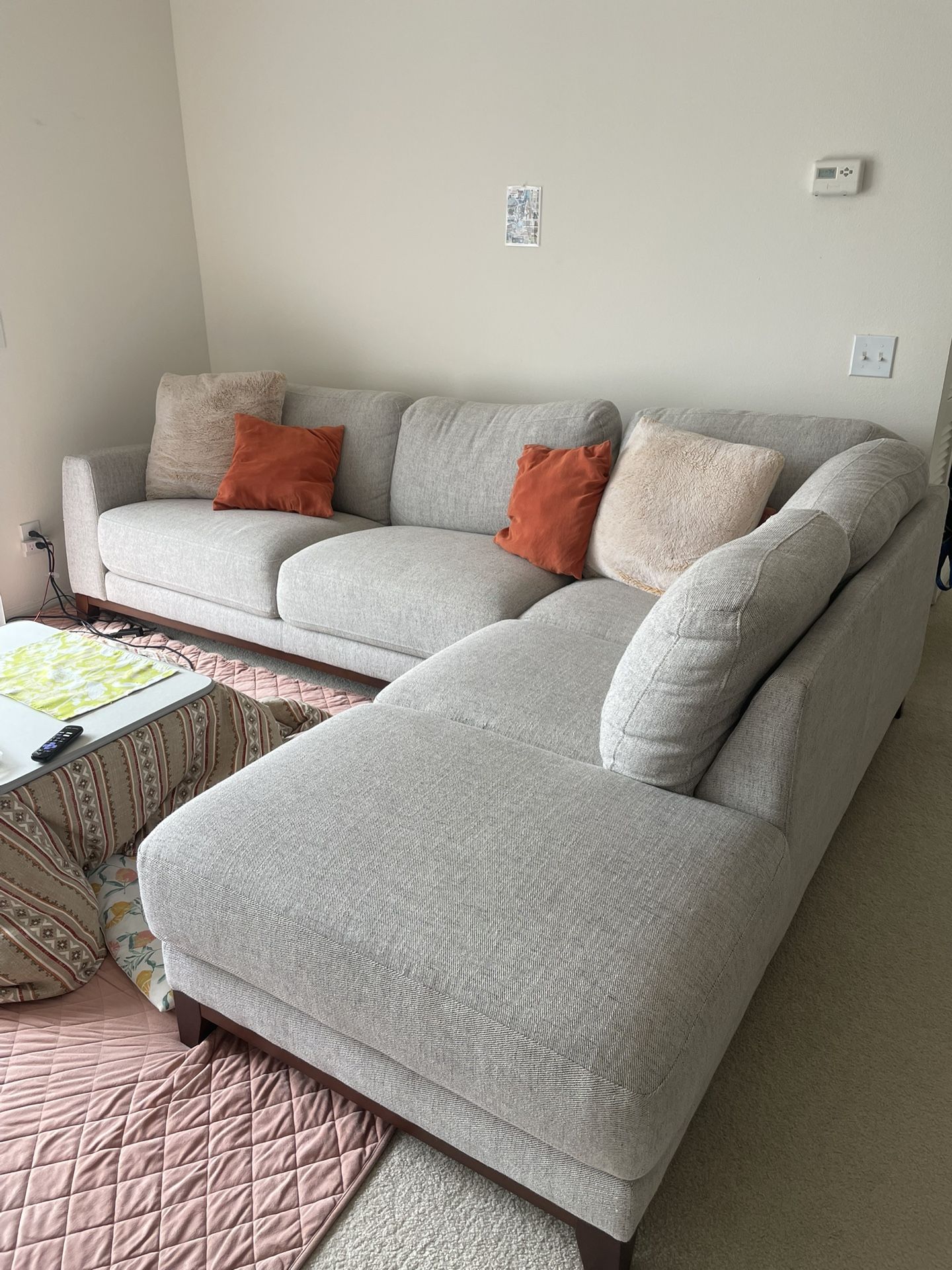 Sofa (only 3 Years Old & Single Used!)