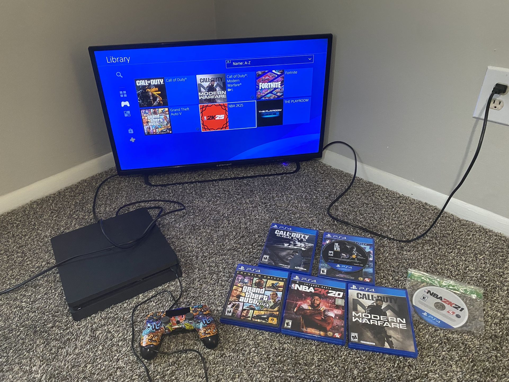 PS4 Including 7GAMES With 32”tv!!!!!