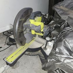 Ryoby 12 Inch Saw