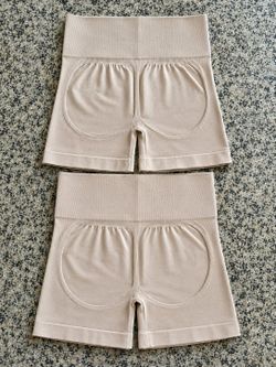 Seamless shorts