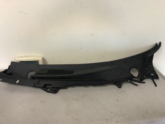 Nissan Gtr LH Windshield Cowl Cover Molding Driver Vent Oem 