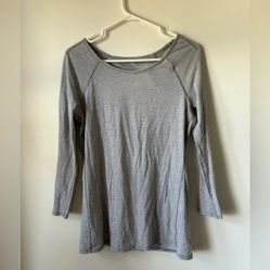 Lululemon Grey Cut Out Back Gray  3/4 Sleeve Shirt
