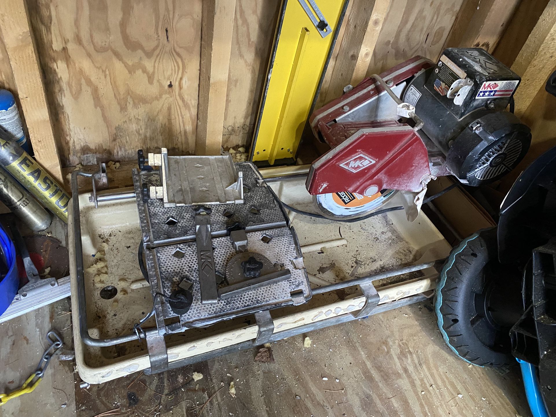 Tile Saw