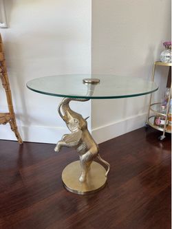 Unique glass Elephant table 🐘