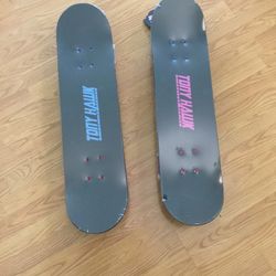 Skateboard Tony Hawk Signiture Serious,  Size 31”  & price is $25 Each