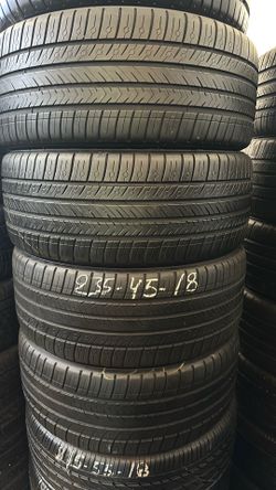 Set of 235/45ZR18 Michelin Pilot Sport All season Tires