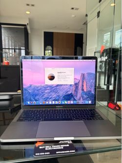 MacBook Pro 13”Core i5 8GB  RAM 128SSD! 90 Day warranty! We offer financing.