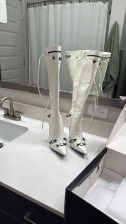 Fashion Nova Boots