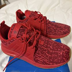 Unisex Men’s Size 6 1/2 Scarlet Red Adidas Brand New Never Worn Bought For 75$asking For 30$