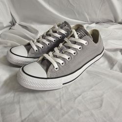 Converse Low Top  6M  24.5CM