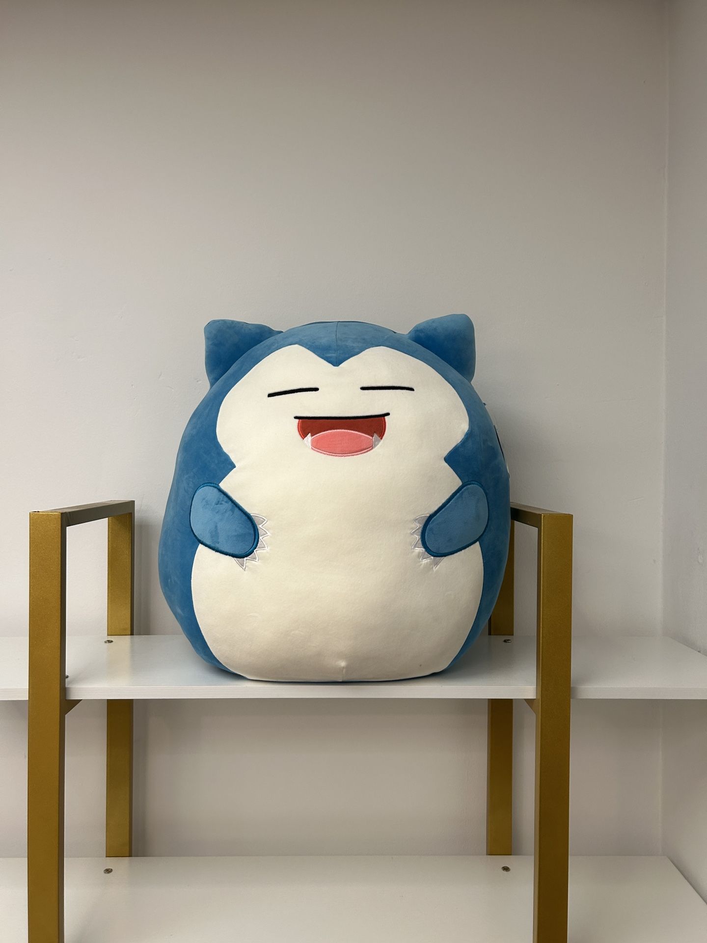 Pokemon Snorlax Squish Mellow HUGE and NEW