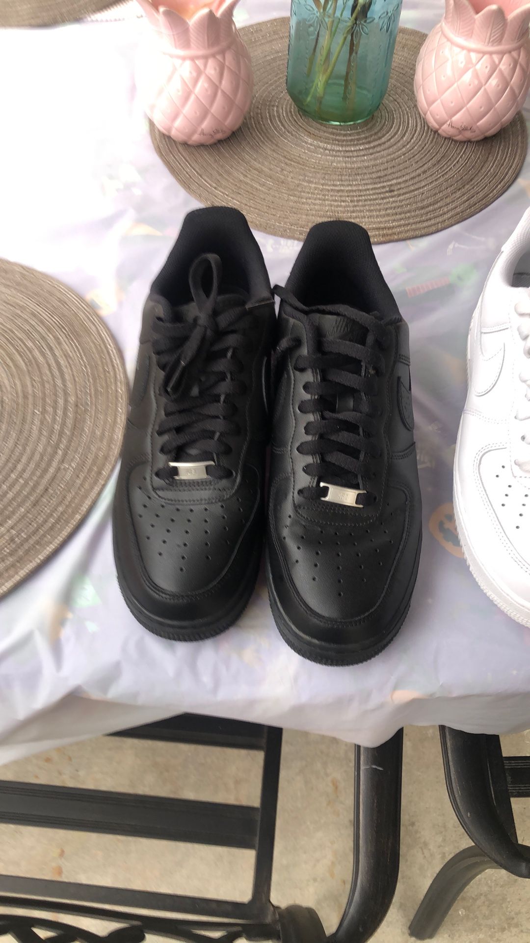 Nike AF1 Adidas. Vans.