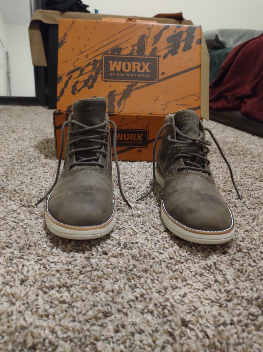 BRAND NEW - RED WING CHUKKA WORK SHOES