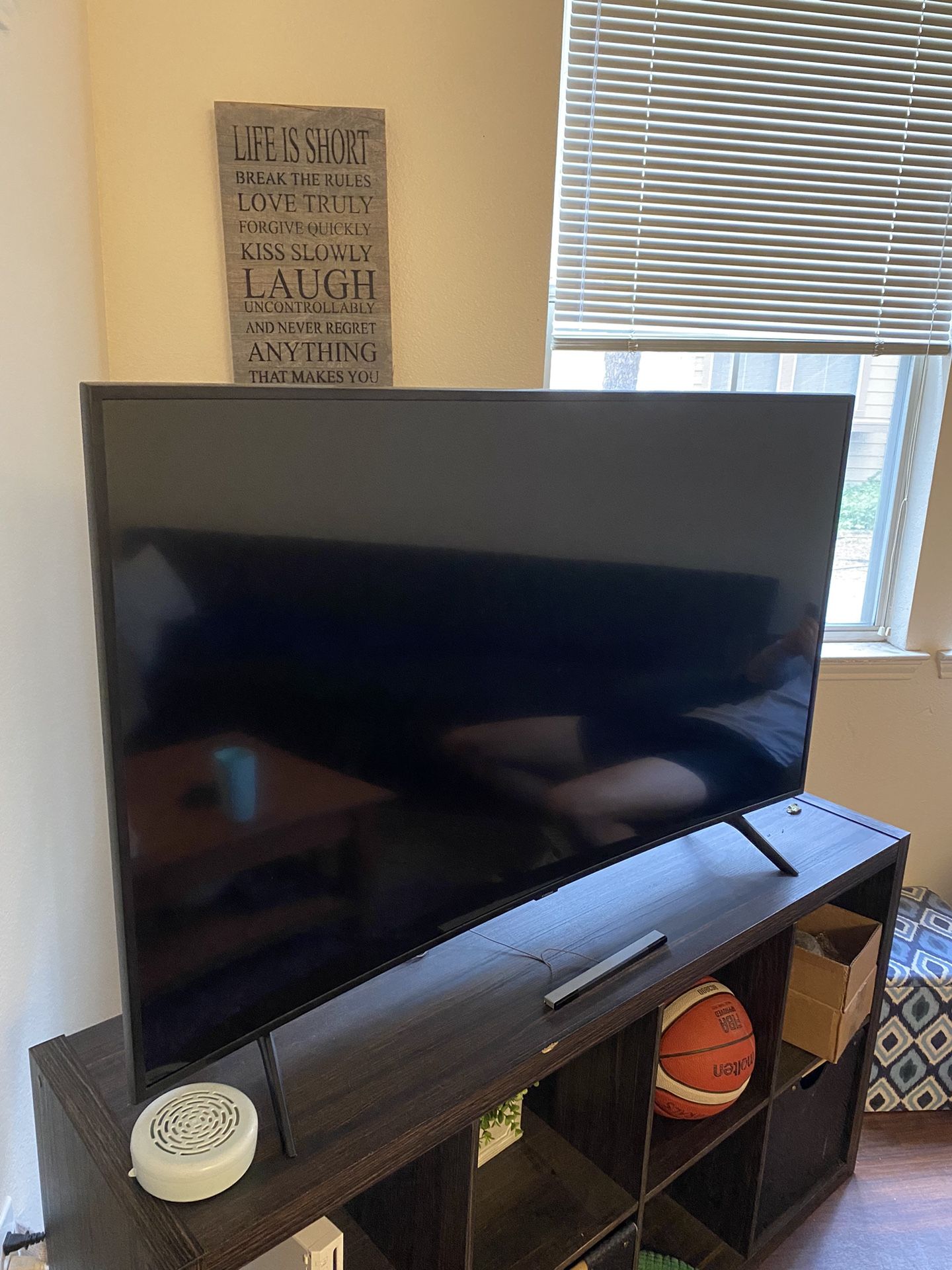 SAMSUNG 55-inch Class Curved UHD TU-8300 Series - 4K UHD HDR Smart TV With Alexa Built-in (UN55TU8300FXZA, 2020 Model)