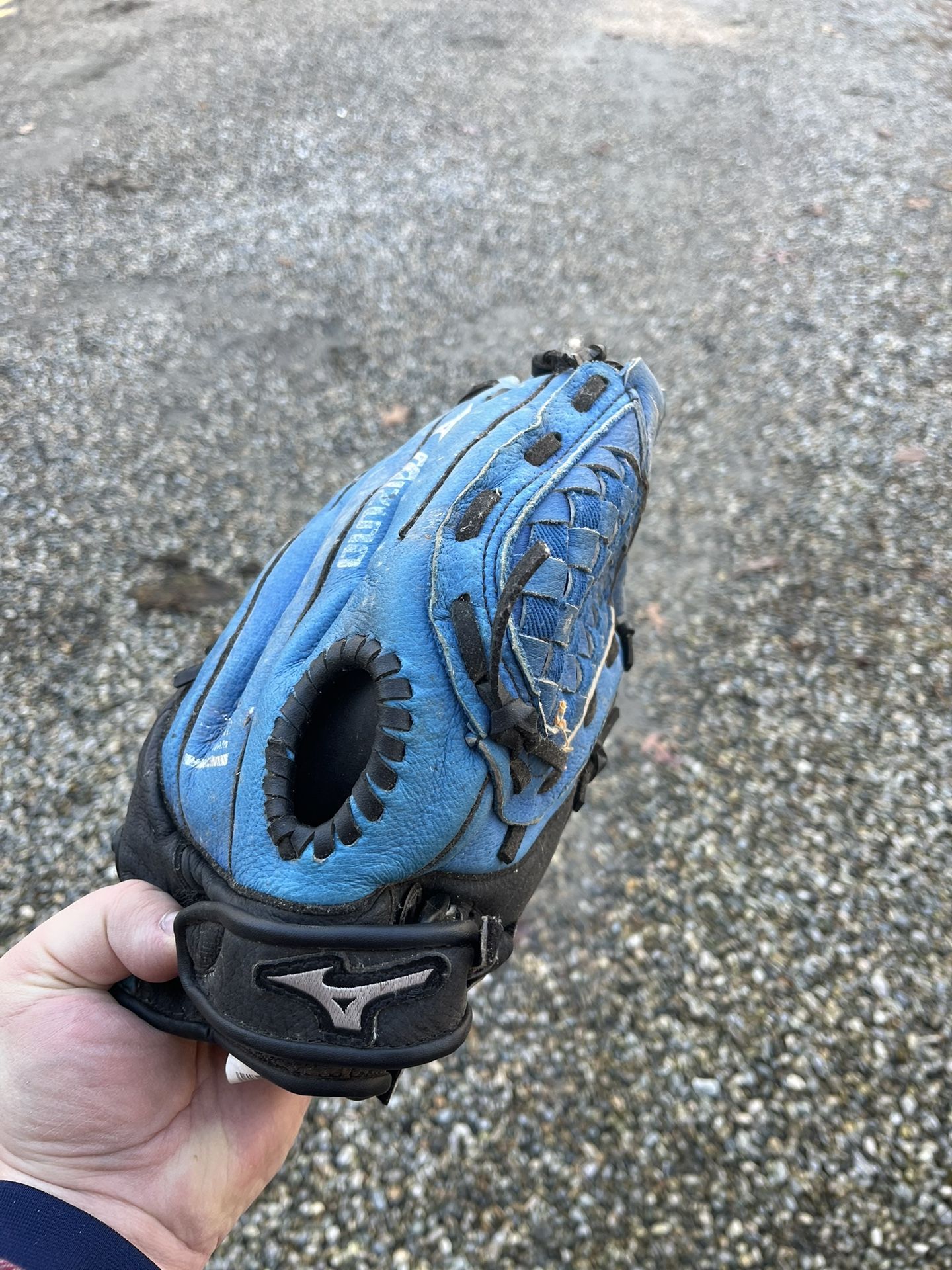 Girls Softball Glove