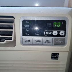 A.C. De Buena Calidad Y Capacidad 