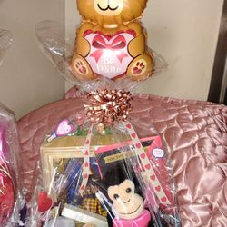 Valentine Day Baskets