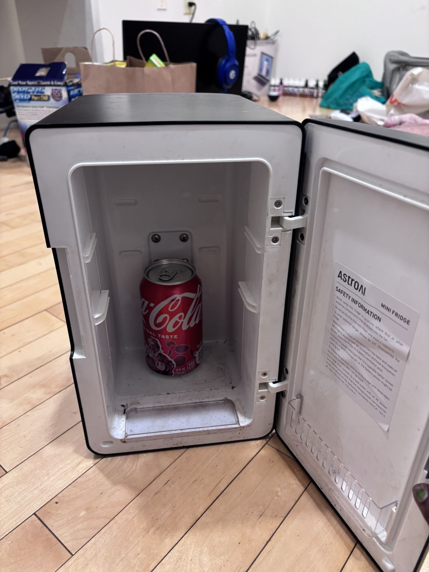 Mini Cooler + Warmer with Power Chord