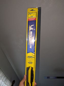 New Windshield wiper 22in