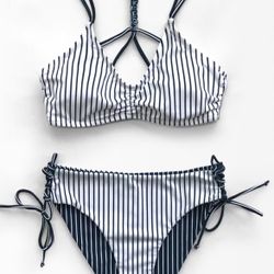 Cupshe Navy And White Stripe Strappy Reversible Lace-Up Bikini LG