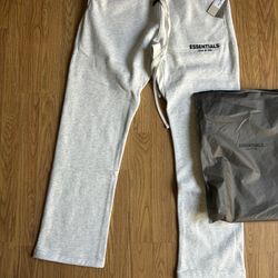 ESSENTIALS 