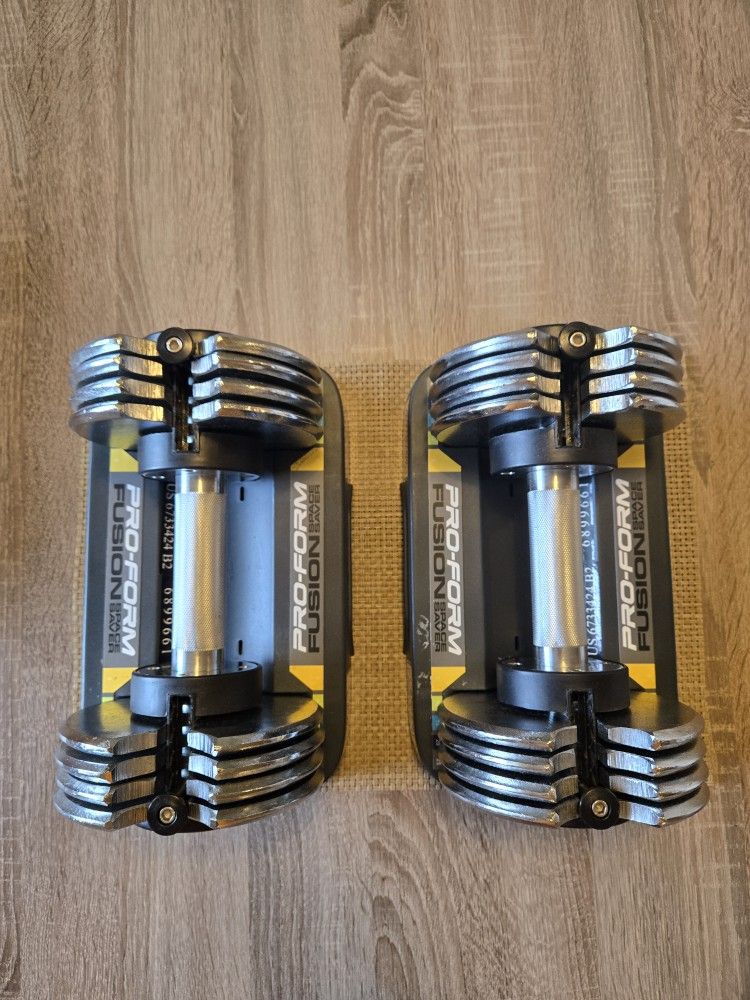 💪 ProForm SpaceSaver Adjustable Dumbbell – Up to 25 lbs! 🏋️♂️ Compact & Convenient