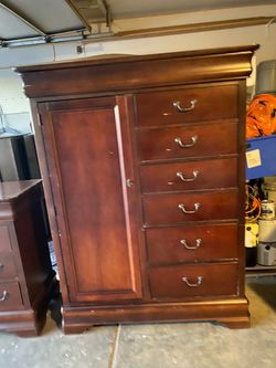 Bassett cherrywood armoire