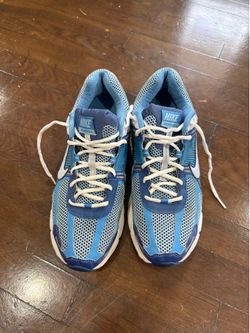 Nike Vomero 5
