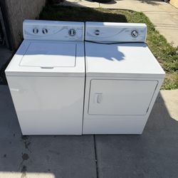 Speed Queen Washer & Gas Dryer Set 