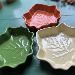 Small Ceramic Leaf Serving Dishes Set Of 3