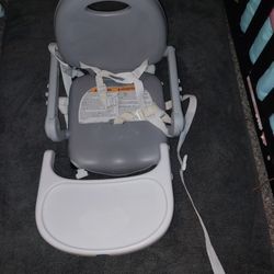 Chicos Traveling Baby High Chair