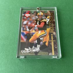 1995 Brett Favre Collector’s Edge Excalibur Die Cut #102