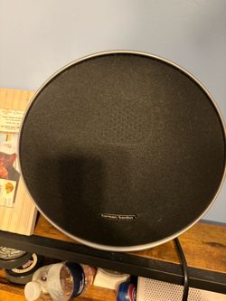Harmon and Kardon Onyx Studio 9