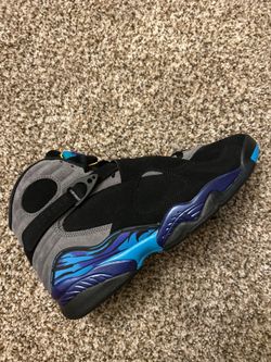 Aqua 8 Retro Jordan’s Size 10