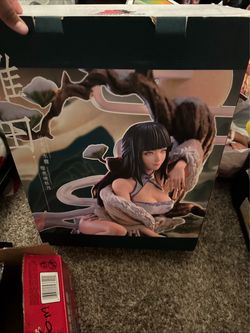 Naruto Hinata Statue