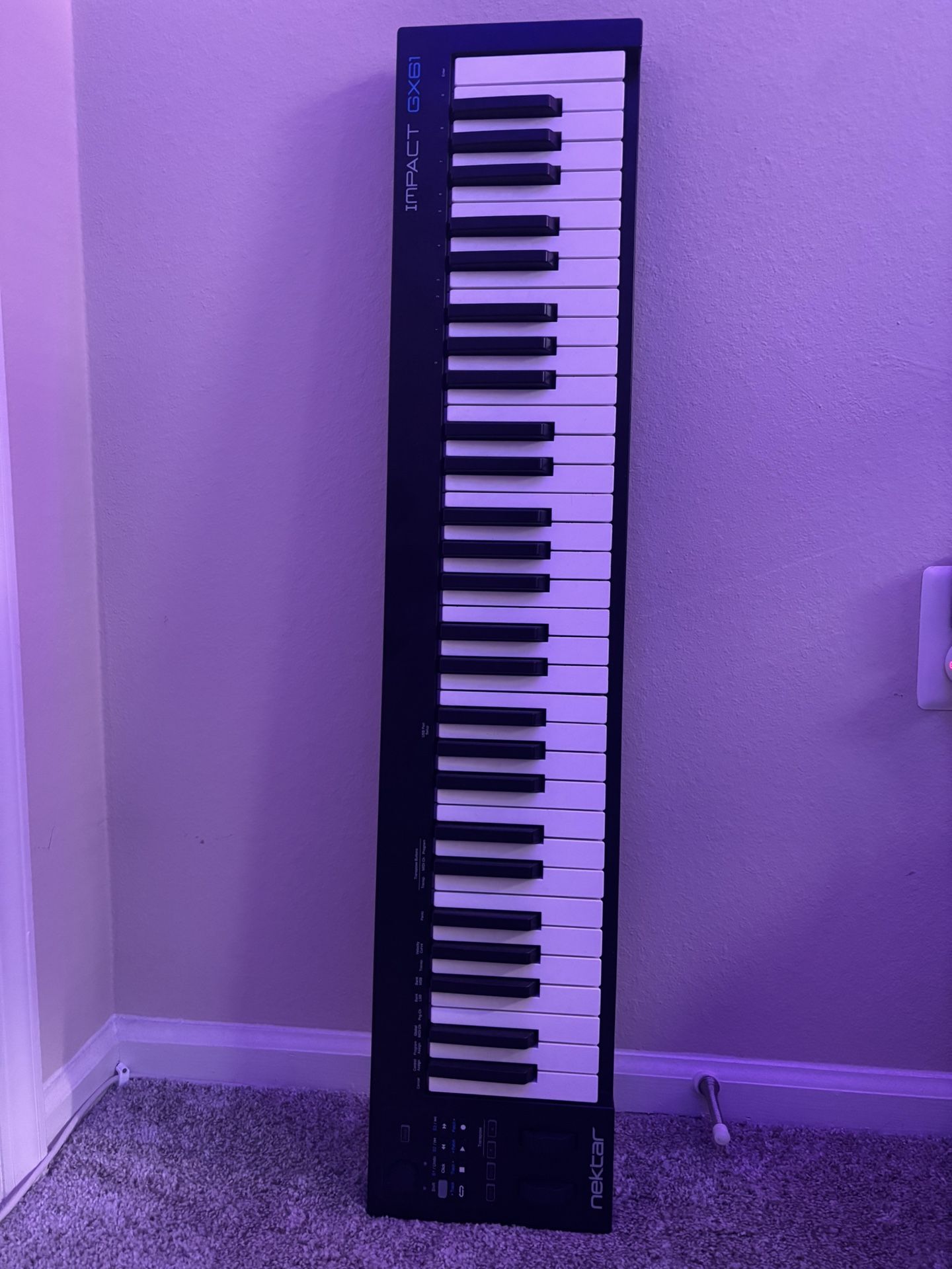 Nektar Impact Gx61 61-Key Midi Keyboard USB cable