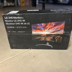 LG UltraFine 31.5-Inch Computer Monitor 32UP83A-W