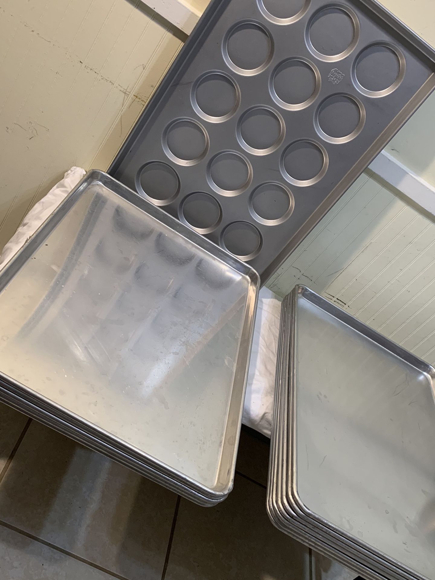 Commercial Backing Trays (Plz Make A Reasonable Offer)