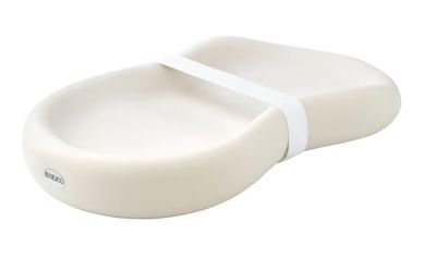 NEW Keekaroo Peanut Changer Baby Vanilla
