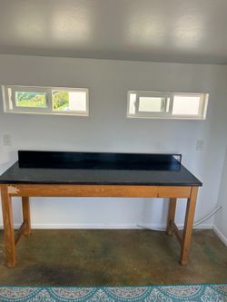 FREE work bench table