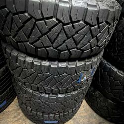 275 65 20 Nitto Ridge Grappler Set of 4 Used Like New Condition