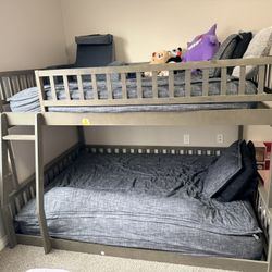 Bunkbeds 