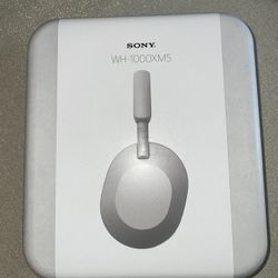Sony Wh-1000XM5 Headphones 
