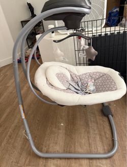 Graco baby swing