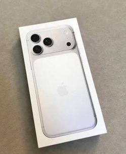 iPhone 17 pro max (read description)