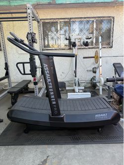 Assault runner Pro for sale Very low mileage like new